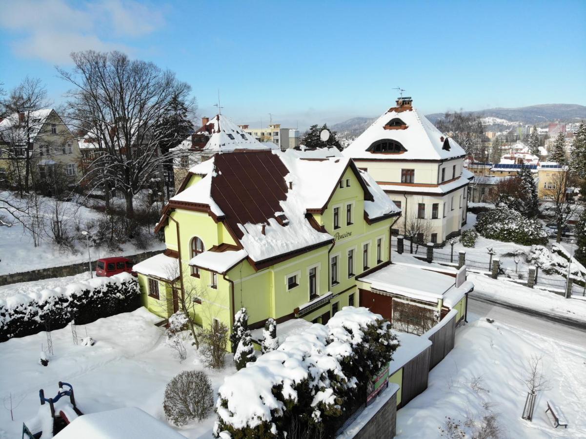 Penzion Pokorny Jablonec nad Nisou Exteriör bild