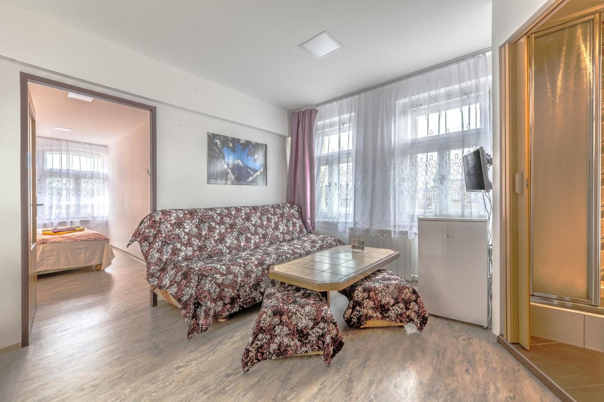 Penzion Pokorny Jablonec nad Nisou Exteriör bild