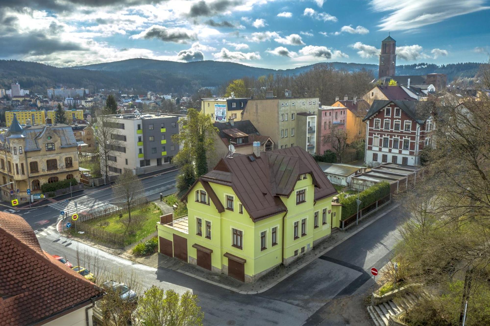 Penzion Pokorny Jablonec nad Nisou Exteriör bild