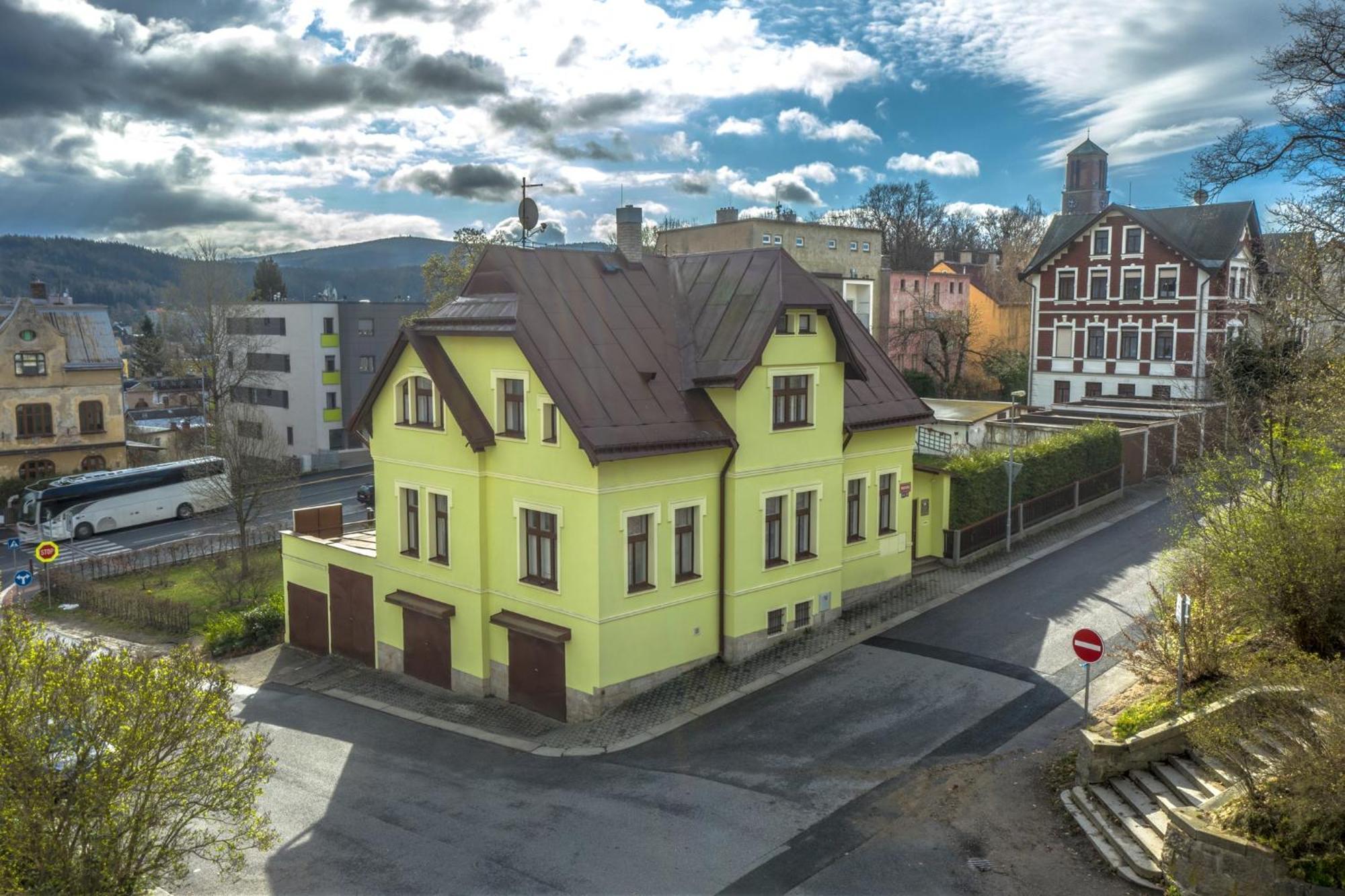 Penzion Pokorny Jablonec nad Nisou Exteriör bild